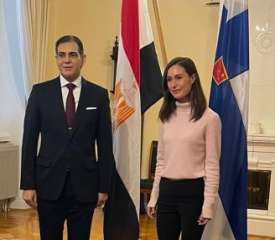 سفير مصر في هلسنكي يلتقي رئيسة وزراء فنلندا في إطار الترويج لاستضافة مصر لمؤتمر المناخ COP27