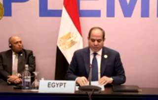 الرئيس السيسي يؤكد جاهزية مصر للتحرك نحو انتاج الهيدروجين الأخضر للدول الإفريقية
