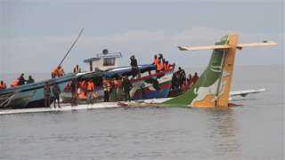 تنزانيا.. انتشال حطام الطائرة المنكوبة بالكامل من بحيرة فيكتوريا
