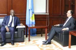 السفير المصري يلتقي رئيس الوزراء البوروندي