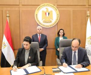 وزير التعليم العالي يشهد توقيع بروتوكول تعاون بين المجلس الأعلى للجامعات ومؤسسة حياة كريمة