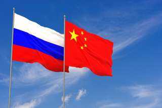 روسيا والصين بصدد تطوير نظام للتسويات المالية بعيدا عن نظام ”سويفت”