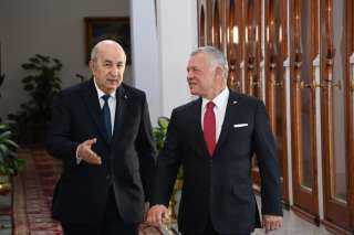 الرئيس الجزائرى وملك الأردن يجريان محادثات منفردة بمقر الرئاسة