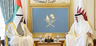 رئيس الإمارات وأمير قطر يبحثان ”العلاقات الأخوية وتعزيز التعاون المشترك”