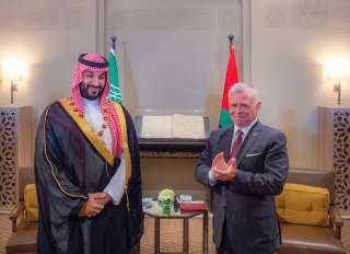 رئيس وزراء الأردن وولي العهد السعودي يبحثان تعزيز العلاقات الثنائية