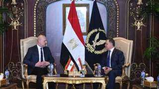 وزير الداخلية ونظيره اللبناني يستعرضان المُستجدات في القضايا الأمنية ذات الاهتمام المُشترك