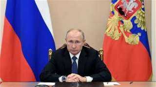 بوتين يقرر حظر توريد المنتجات البترولية لأي دولة حددت سقفا لأسعار النفط الروسي