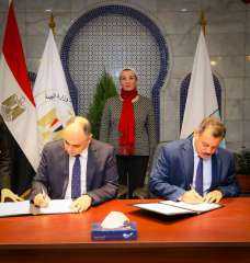 وزيرة البيئة تشهد توقيع برتوكول تعاون مع جامعة الوادي الجديد