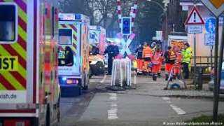 مقتل شخصين فى هجوم بسكين على متن قطار فى هامبورج الألمانية