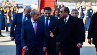 رئيس أذربيجان يستقبل الرئيس السيسي بالقصر الجمهورى فى باكو