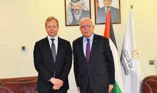 وزير الخارجية الفلسطيني يطالب الاتحاد الأوروبي بوقف انتهاكات الاحتلال