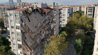 أردوغان: حصيلة ضحايا الزلزال ارتفع إلى 912 قتيلا و5383 مصابا