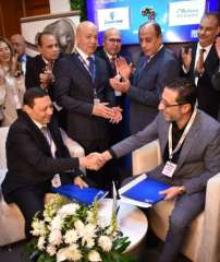 مصر للطيران للصيانة توقع عقد شراكة مع ” بترا ” الأردنية للطيران