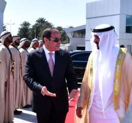 الرئيس السيسى يعود لأرض الوطن بعد مشاركته بقمة الحكومات فى دبى
