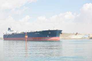 الفريق أسامة ربيع:”قناة السويس تشهد عبور 93 سفينة  بإجمالي حمولات صافية 4.4 مليون طن ”