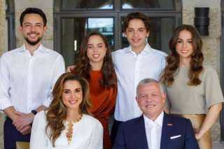 الملكة رانيا تحتفل بزفاف ابنتها