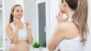 علاج مشاكل البشرة أثناء الحمل