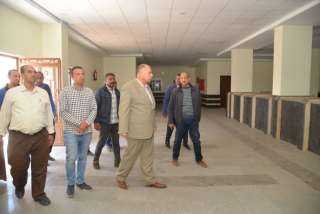 محافظ أسيوط يتفقد أعمال إنشاء مجمع خدمات المواطنين بقرية الحمام التابعة لمركز أبنوب