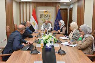 رئيس هيئة الدواء المصرية يجتمع مع الرئيس التنفيذي للمنظمة الأمريكية لبحث وتصنيع الدواء بمنطقتي الشرق الأوسط وأفريقيا