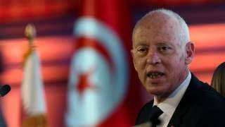 الرئيس التونسي يشهد أداء اليمين لوزير الداخلية الجديد