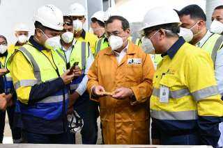 وزير البترول من جولة بشلاتين:بدء تجارب تشغيل الإنتاج التجارى للذهب من موقع إيقات بجنوب مصر