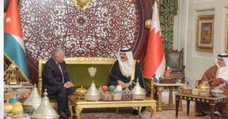 العاهلان البحرينى والأردنى يعقدان جلسة مباحثات رسمية فى المنامة