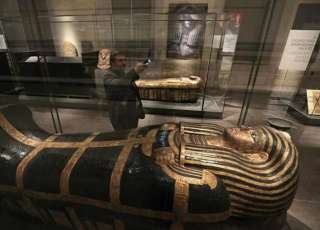 المتحف الملكي للحضارة والفنون في بلجيكا يحتفل بالآثار الفرعونية