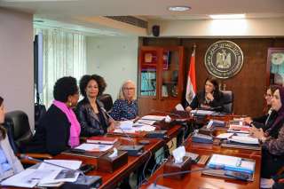 رانيا المشاط تعقد جلسة مباحثات موسعة مع بعثة الوكالة الأمريكية للتنمية الدولية (USAID) في مصر
