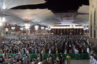 ٦٧٥ ألف مصل تشرفوا بالزيارة والسلام على المصطفى خلال العشر الأوائل من رمضان