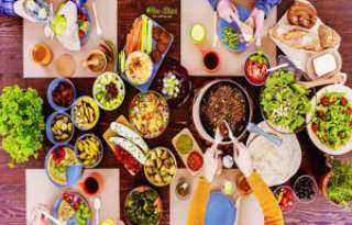 ماذا يأكل مريض الكوليسترول على الإفطار في رمضان؟