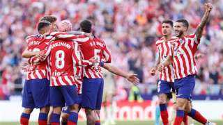 أتلتيكو مدريد يفوز على ألميريا بثنائية في الدوري الإسباني