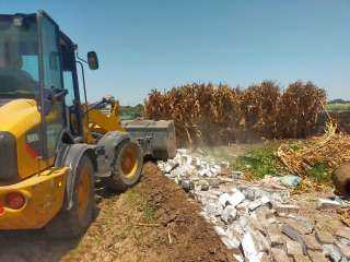 محافظ بني سويف : إزالة ١٥٠ حالة تعد بالبناء المخالف وإيقاف أعمال بناء بدون ترخيص داخل الحيز العمراني