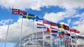 بلومبرغ: الاتحاد الأوروبي يخفض معايير الميزانية للبلدان الأعضاء التي تستثمر في إنتاج السلاح