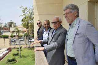 محافظ بورسعيد يستقبل رئيس لجنة الحكام بالاتحاد المصري لكرة القدم للتعاون في مجال تدريب حكام كرة القدم ببورسعيد