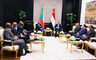 السيسي يلتقى في شرم الشيخ  رئيس جمهورية جزر القمر والرئيس الحالي للاتحاد الأفريقي