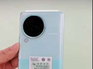Xiaomi تكشف عن هاتفها الجديد وتقنياته الفائقة