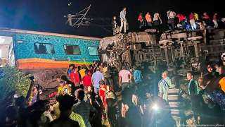 288 قتيلا في حادث تصادم القطارات بالهند