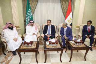 محافظ المنوفية ورئيس مجموعة العربي يستقبلان وزير الصناعة والثروة المعدنية السعودي