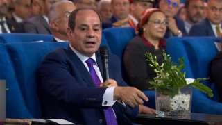الرئيس السيسي: افتتاح وصلة في محور جديد من القاهرة للإسكندرية قبل عيد الأضحى