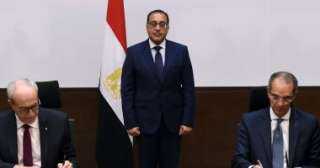 رئيس الوزراء يشهد توقيع مذكرة تفاهم للتعاون بين مصر والجزائر فى مجال الاتصالات