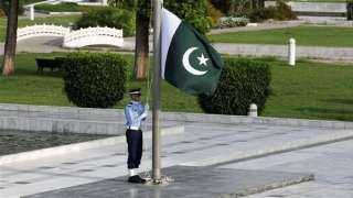 مقتل شرطى وإصابة اثنين جراء هجوم انتحارى جنوب غرب باكستان