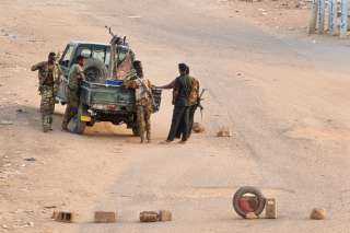 الصليب الأحمر: إطلاق سراح 125 جنديا سودانيا احتجزتهم قوات الدعم السريع