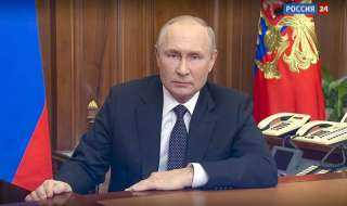 بوتين يهدد أوكرانيا بالقنابل العنقودية إذا استخدمتها كييف