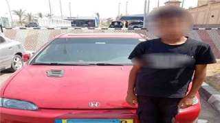 القبض على طفل يقود سيارة معرضًا حياته والمواطنين للخطر بالسلام