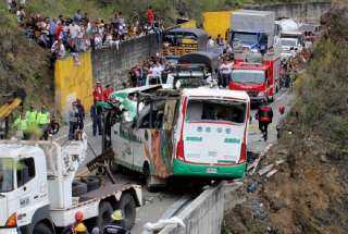 مقتل 9 أشخاص فى حادث حافلة في كولومبيا