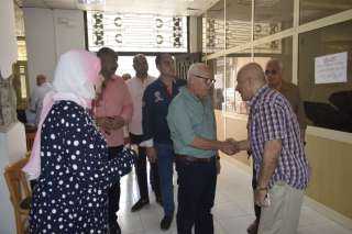محافظ بورسعيد : بدء توزيع بطاقات ”كارت ميزا”  لمستحقي بدل المنطقة الحرة من أصحاب المعاشات اعتبارا من اليوم