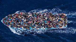 إنقاذ 85 مهاجرا على متن قارب قرب جزر الكناري الإسبانية
