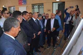 وزير التنمية المحلية ومحافظ القاهرة يفتتحان المحطة الوسيطة الثابتة بشارع (بورسعيد- غمرة ) ودخولها الخدمة رسمياً