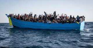 البحرية المغربية تعترض قوارب على متنها 190 شخصا أثناء محاولتهم الهجرة