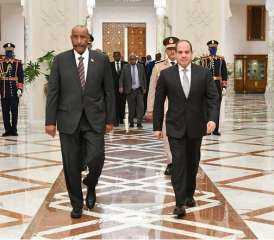 القاهرة الإخبارية: الرئيس السيسى يستقبل رئيس مجلس السيادة السودانى فى العلمين